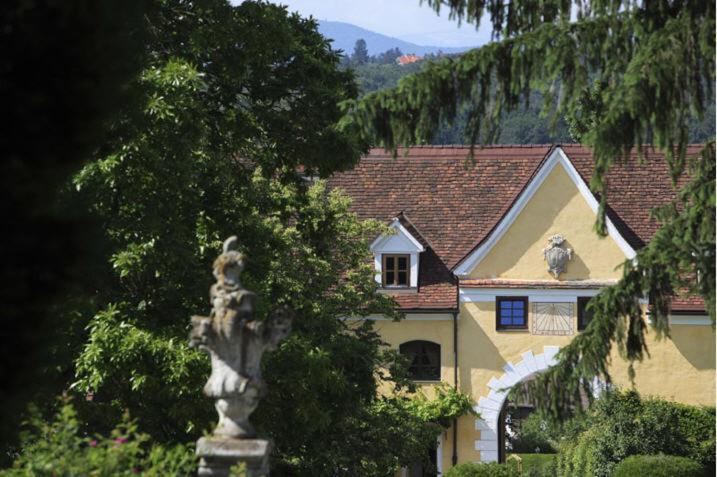 Schlosshotel Obermayerhofen Sebersdorf Luaran gambar
