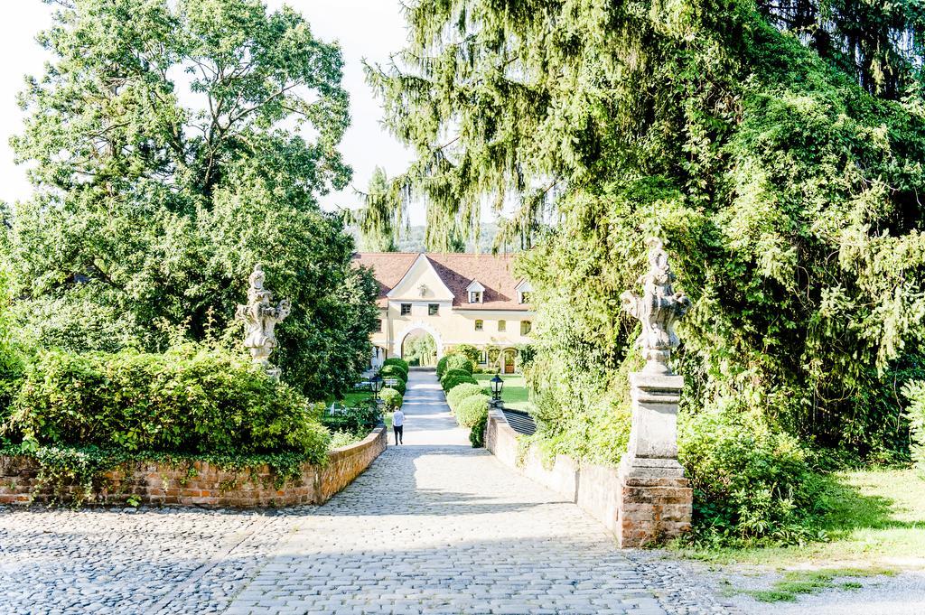 Schlosshotel Obermayerhofen Sebersdorf Luaran gambar